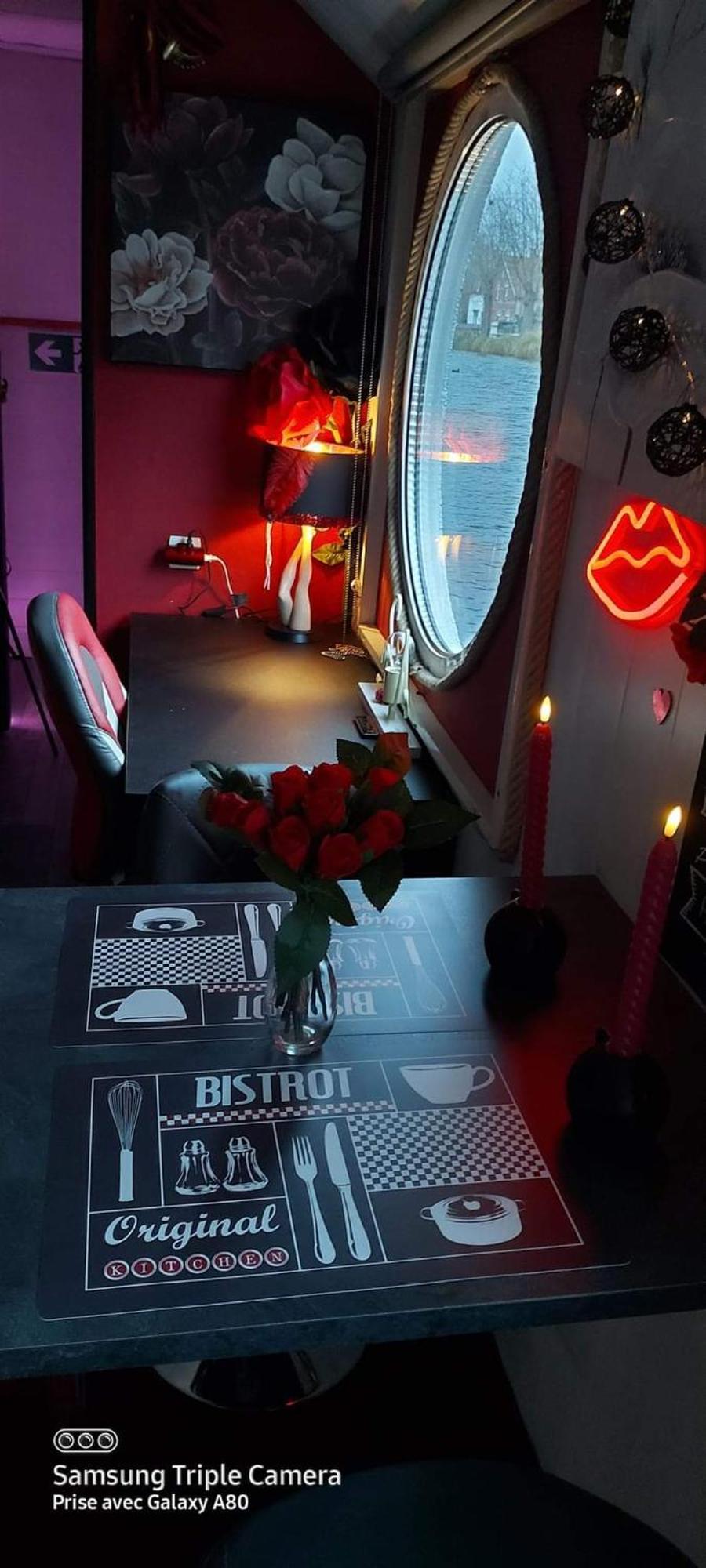 Peniche Morgane 2 Sas Les Betises Hotel Cambrai Ngoại thất bức ảnh